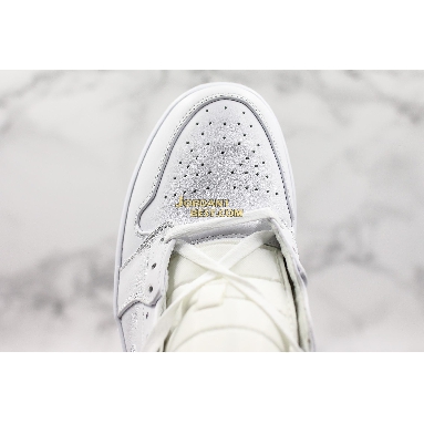 best replicas Air Jordan 1 Retro Mid "Triple White" 554724-104 Mens Womens white/pure platinum-white Shoes replicas On Wholesale Sale Online